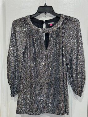 Vince Camuto Sequin Keyhole Neck Blouse. Size 2X. Charcoal. New.